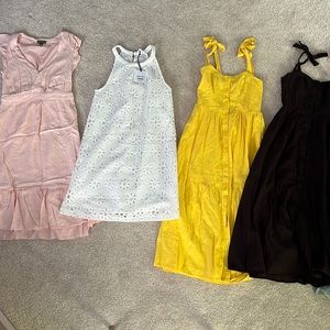 Four dresses. XS-0. White never worn. Urban outfitters BB Dakota. Point Sur